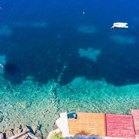 Apartments Ratac Lobrovic With Private Beach And Beautiful Sunset Слано Экстерьер фото